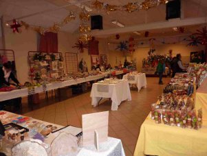 marche_noel_ecos_2011_salle_ptit